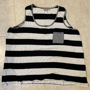 Avenue Women’s Striped Tank Top Size 26/28